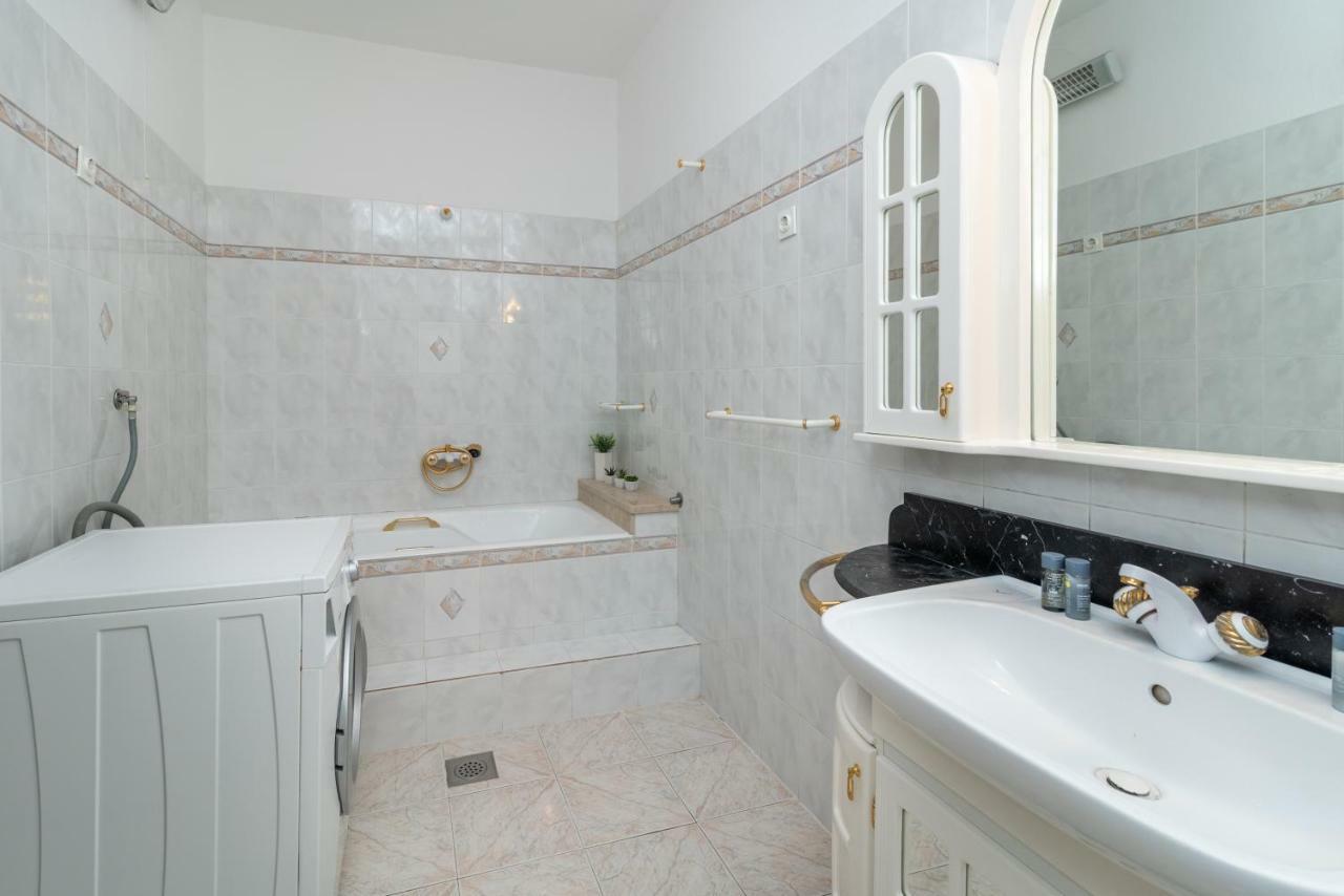 Marinella Apartment Trogir Ngoại thất bức ảnh